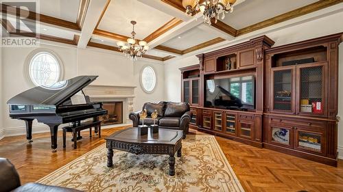 9 Fifeshire Road, Toronto, ON - Indoor Photo Showing Living Room With Fireplace