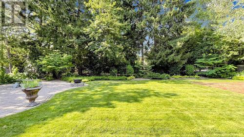 9 Fifeshire Road, Toronto, ON - Outdoor
