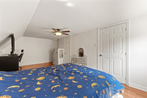 Bedroom - 34 Rue Luc-Charron, Cantley, QC - Indoor Photo Showing Bedroom