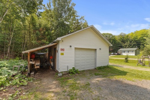 Garage - 34 Rue Luc-Charron, Cantley, QC - Outdoor
