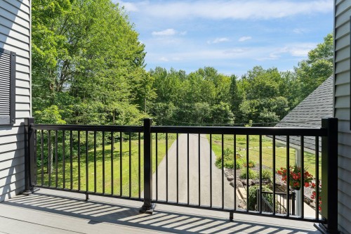 Balcony - 145 Ch. Léger, Brigham, QC - Outdoor With Exterior