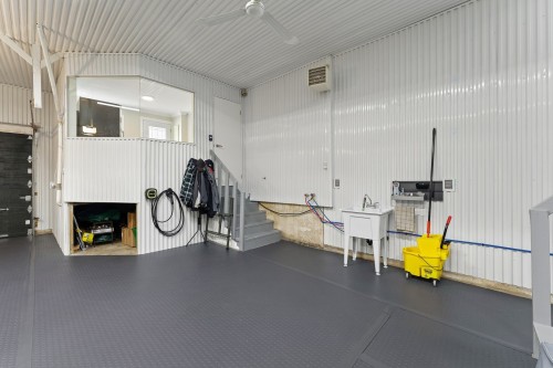 Garage - 145 Ch. Léger, Brigham, QC -  Photo Showing Other Room