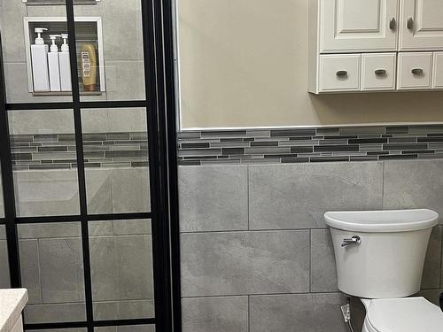 15 Sund Crescent, Marathon, ON - Indoor Photo Showing Bathroom