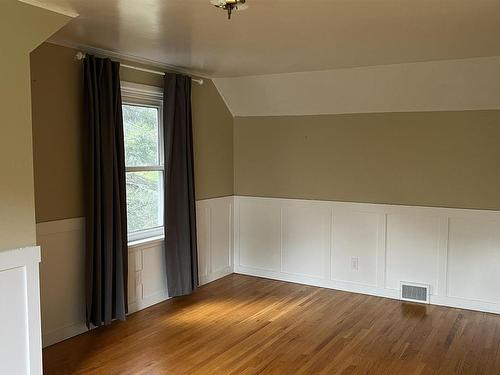 15 Sund Crescent, Marathon, ON - Indoor Photo Showing Other Room