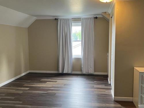 15 Sund Crescent, Marathon, ON - Indoor Photo Showing Other Room