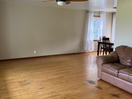 15 Sund Crescent, Marathon, ON - Indoor