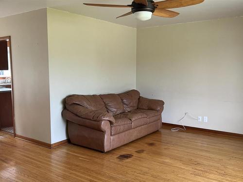 15 Sund Crescent, Marathon, ON - Indoor