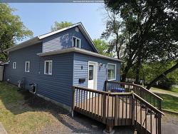 9 MASCOTT Avenue Kenora, ON P9N 3A1