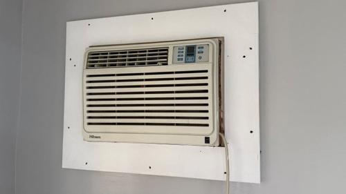 700 W Francis St West, Thunder Bay, ON - Indoor Photo Showing Other Room