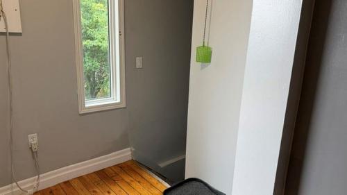700 W Francis St West, Thunder Bay, ON - Indoor Photo Showing Other Room