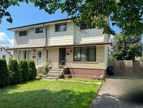 579 Simon Fraser Drive  Thunder Bay, ON P7C 5B3