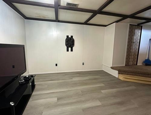 579 Simon Fraser Drive, Thunder Bay, ON - Indoor Photo Showing Other Room