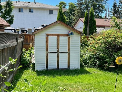 579 Simon Fraser Drive, Thunder Bay, ON - Outdoor With Exterior