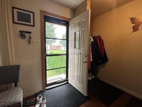 579 Simon Fraser Drive, Thunder Bay, ON - Indoor Photo Showing Other Room