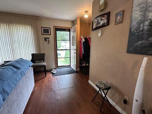 579 Simon Fraser Drive, Thunder Bay, ON - Indoor Photo Showing Other Room