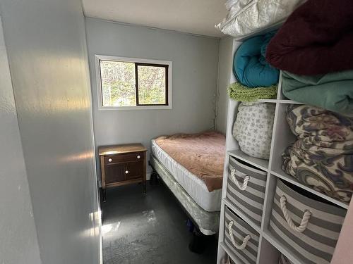 430 Castor Island, Thunder Bay, ON - Indoor Photo Showing Bedroom