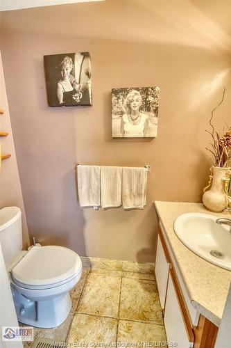 1277 Cardinal Crescent, Tecumseh, ON - Indoor Photo Showing Bathroom