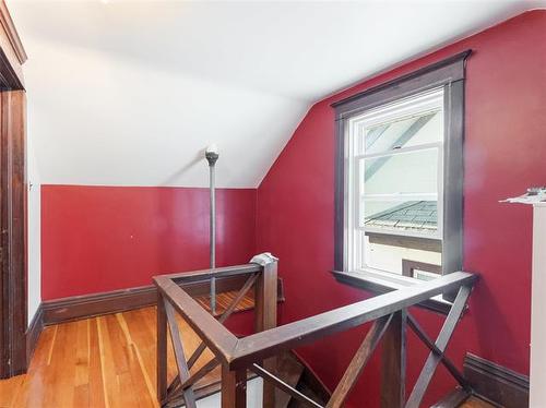529 Sherburn St, Winnipeg, MB - Indoor Photo Showing Other Room