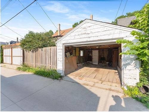 529 Sherburn St, Winnipeg, MB - Outdoor