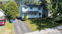 6125 Av. Bienville Brossard, QC J4Z 1W6