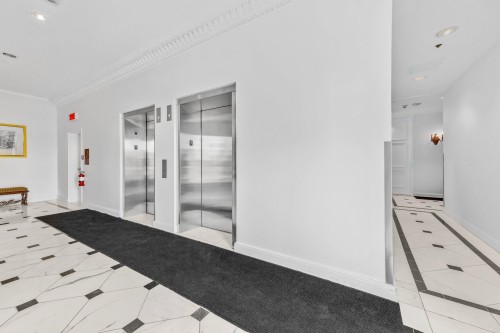 Passageway - 901-801 Rue De La Commune E., Montréal (Ville-Marie), QC - Indoor Photo Showing Other Room