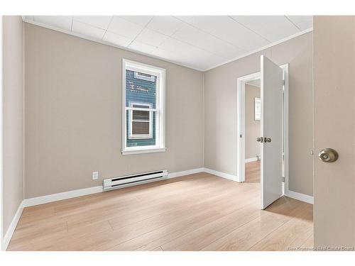 178 Westmorland St, Fredericton, NB - Indoor Photo Showing Other Room