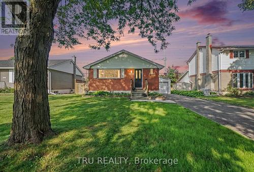 Thanks for visiting! - 1275 Woodside Drive, Ottawa, ON - Outdoor