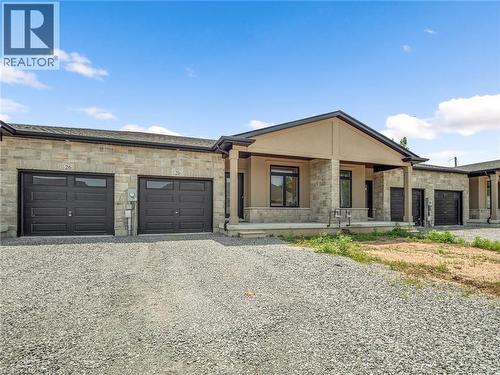 20 AUSTIN Drive  Welland, ON L3C 0J8