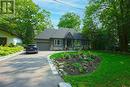 1413 Queen Victoria Avenue, Mississauga, ON  - Outdoor 