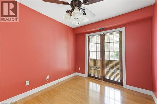 7 Gale Crescent Unit# B3, St. Catharines, ON - Indoor Photo Showing Other Room