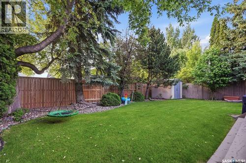 506 Vincent Crescent, Saskatoon, SK - Outdoor With Backyard