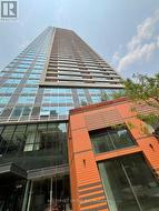 3810 - 609 SHERBOURNE STREET Toronto, ON M4X 0A4