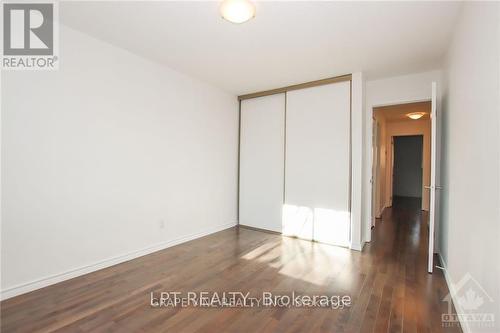 121 Erin Crescent, Ottawa, ON - Indoor Photo Showing Other Room