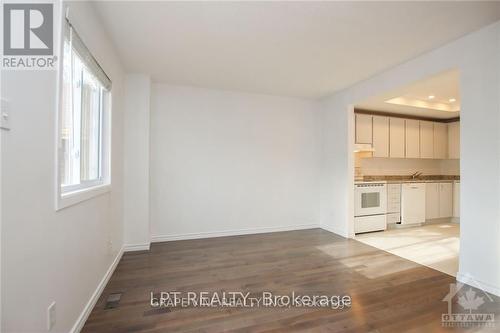 121 Erin Crescent, Ottawa, ON - Indoor
