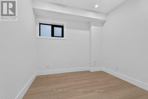 11 Knowles Crescent, Aurora, ON - Indoor Photo Showing Other Room