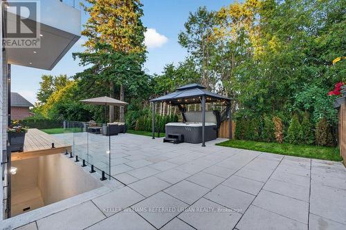 11 Knowles Crescent, Aurora, ON - Outdoor