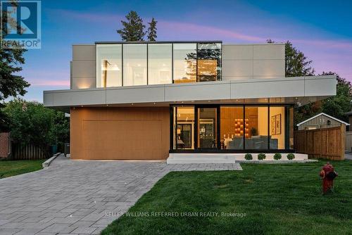 11 Knowles Crescent, Aurora, ON - Outdoor