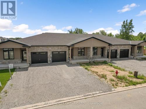 20 AUSTIN DRIVE  Welland (West Welland), ON L3C 0J8
