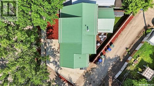 916 Temperance Street, Saskatoon, SK - Outdoor