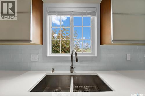 102 110 Phelps Way, Saskatoon, SK - Indoor Photo Showing Kitchen