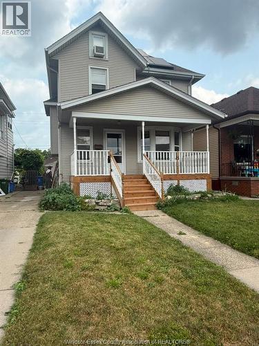 1058 Moy, Windsor, ON - Outdoor With Deck Patio Veranda