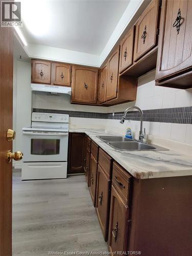 234 BROCK STREET Unit# 1A , Windsor, Ontario N9C 2S6 3