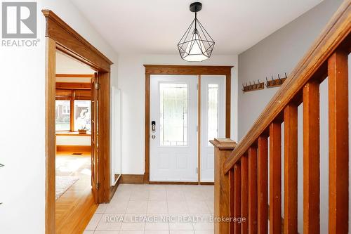 266 London Street S, Hamilton, ON - Indoor Photo Showing Other Room