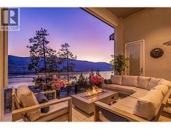 3452 Blue Grass Lane Kelowna, BC V1V 3G1