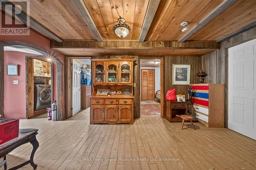 1011 Orange Lodge Road, Muskoka Lakes (Medora), ON - Indoor