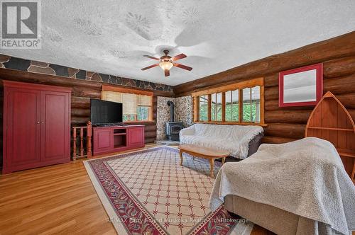 1011 Orange Lodge Road, Muskoka Lakes (Medora), ON - Indoor Photo Showing Other Room