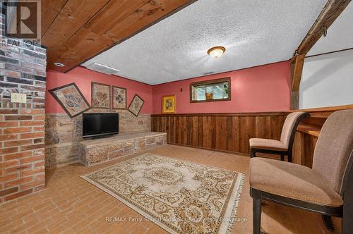 1011 Orange Lodge Road, Muskoka Lakes (Medora), ON - Indoor Photo Showing Other Room