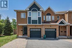 201 FREEDOM PRIVATE Ottawa, ON K1G 6W1