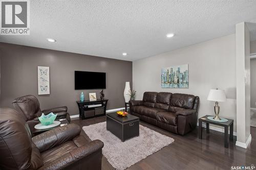 1561 Sibbald Crescent, Prince Albert, SK - Indoor Photo Showing Living Room