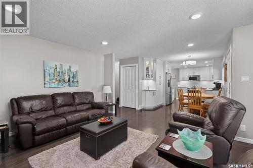 1561 Sibbald Crescent, Prince Albert, SK - Indoor Photo Showing Living Room